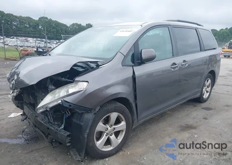 2014 Toyota Sienna Le V6 8 Passenger from USA, damaged, VIN 5TDKK3DC2ES459012